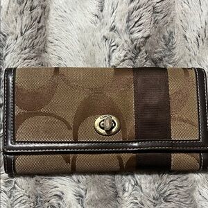 Vintage Coach Brown Signature Canvas Wallet Brown Stripe and Gold Turnlock